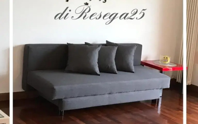 Apartment twenty five