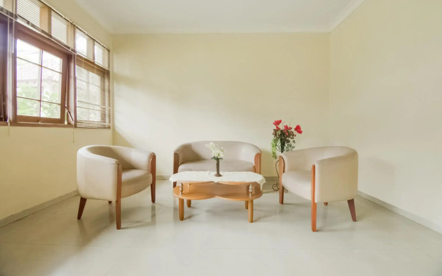 Hotel O Wisma Langen Werdhasih