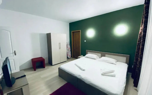 The Lincoln Suites - Central Shabbat Friendly Apartments