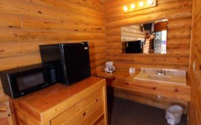 Bear Country Cabin #1