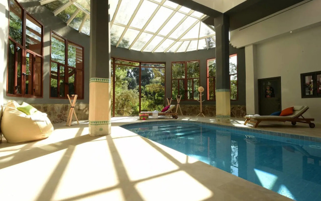 Domaine de la Roseraie Resort