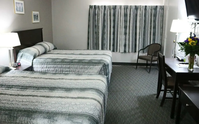 Travelodge by Wyndham Grande Prairie