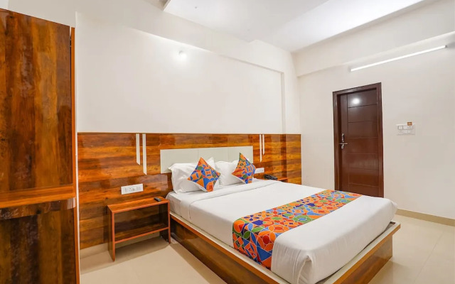 Fabhotel Prince Residency