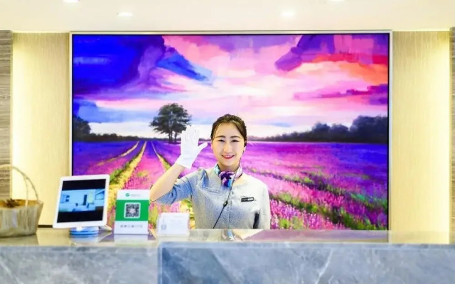 Lavade Hotel Gz Railway Station Branch