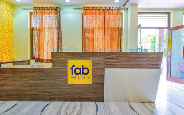 Fabhotel The Grand Kailash