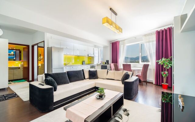 Mountain View Apartment