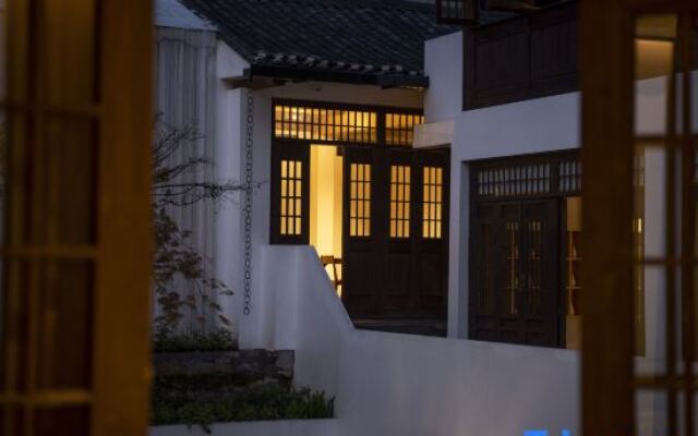 SanShanLi.Rustic Luxury Hotel