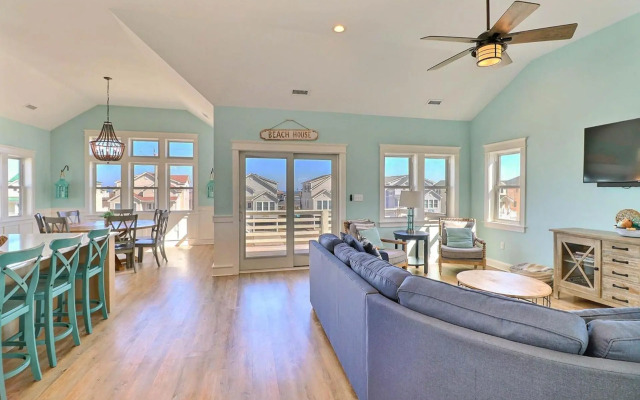 4057 - Fairways & Seaspray