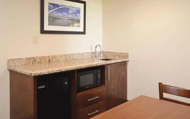 Comfort Inn & Suites Event Center