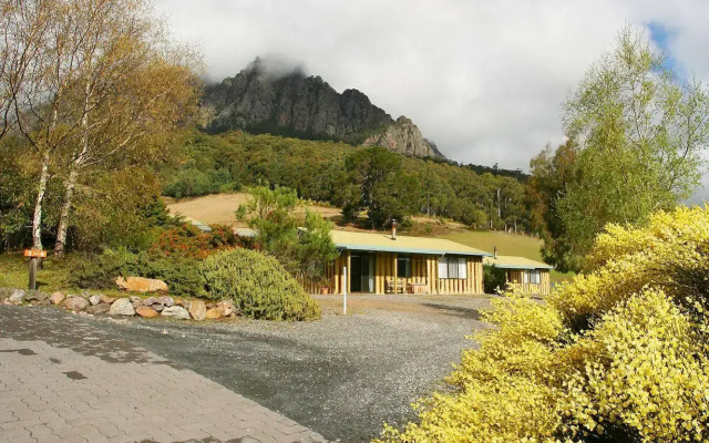 Silver Ridge Retreat