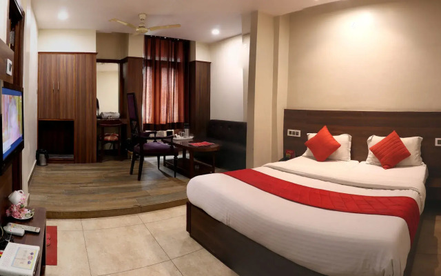 OYO 926 Hotel Nanda