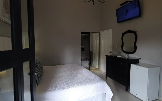 Hotel Class Colonial