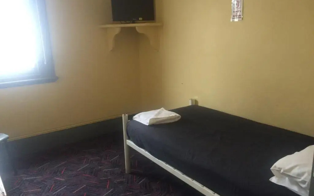 Cross Keys Hotel