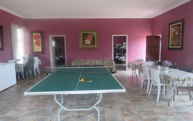 Swartberg Backpackers