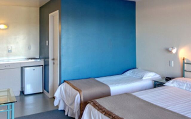 Rayland Motel
