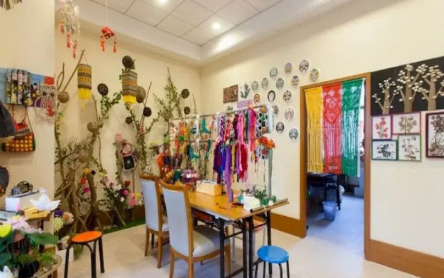 Golden Height Hotel