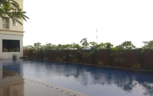 Modern Style Studio Tamansari Mahogany Apartment with City View