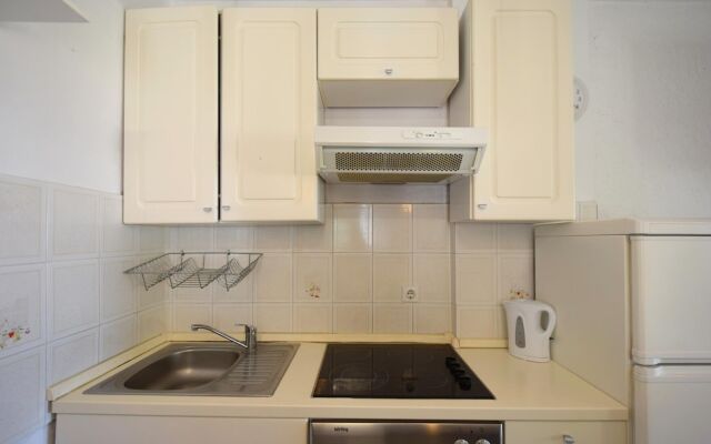 Apartment Buza