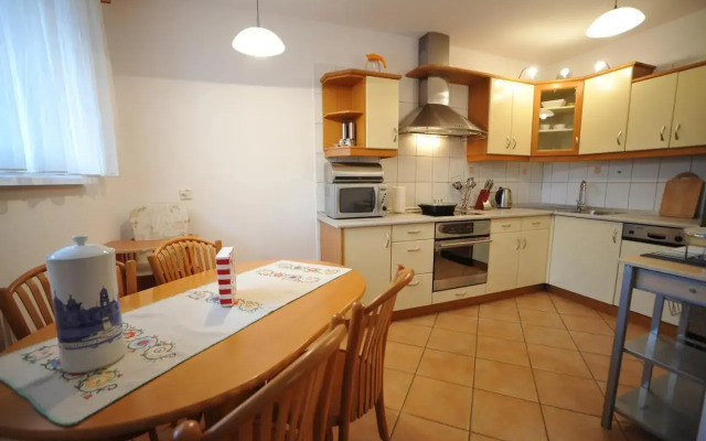 Apartament Tais