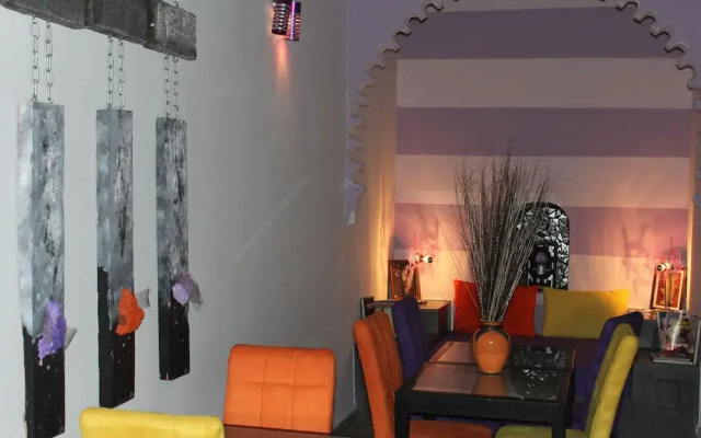Riad 7