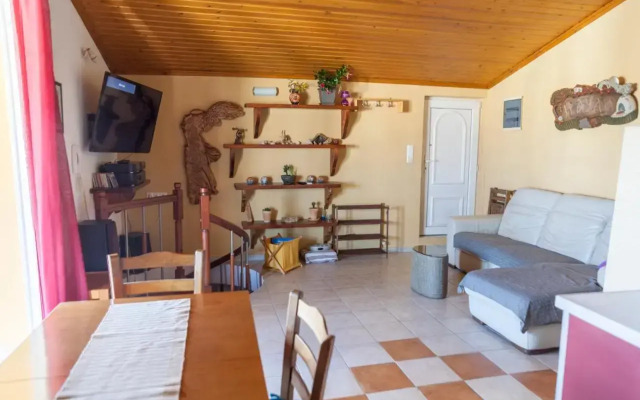 Attic Anemoessa