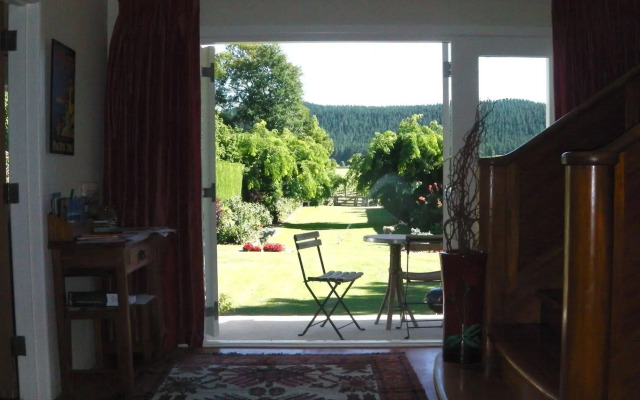 Esk Valley Lodge