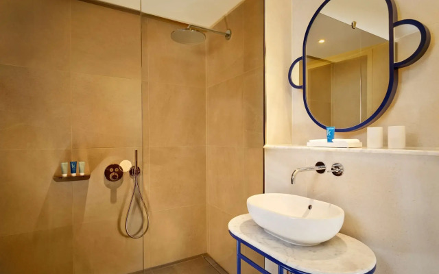 art'otel London Battersea Power Station powered by Radisson Hotels