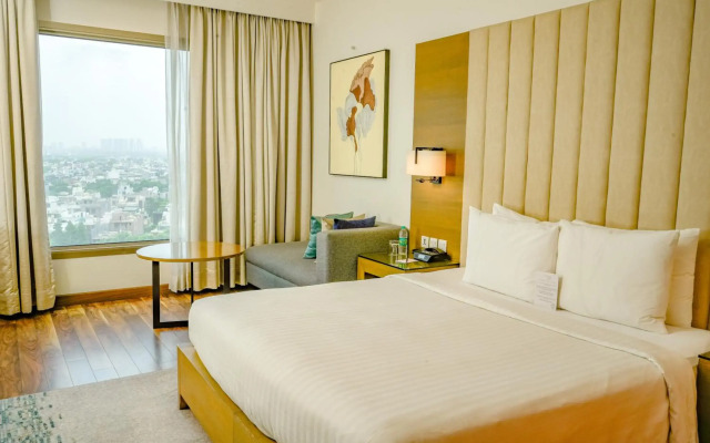 Courtyard by Marriott Gurugram Downtown