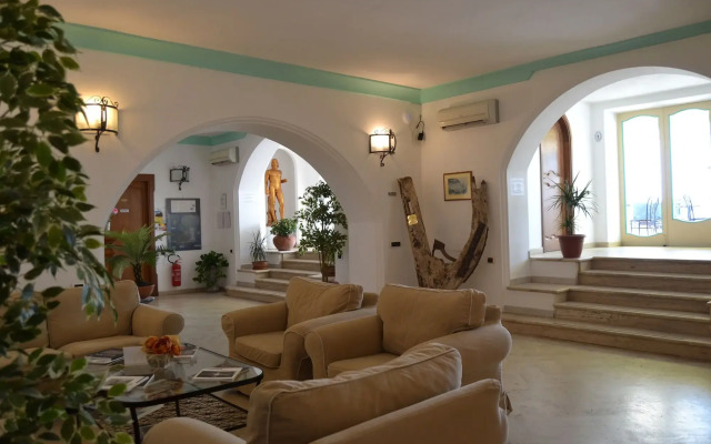 Hotel Ossidiana Stromboli Center