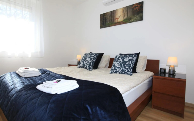 Paskal-Lux Apartments