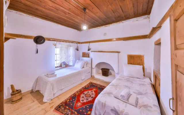 Bademlique Stone Rooms