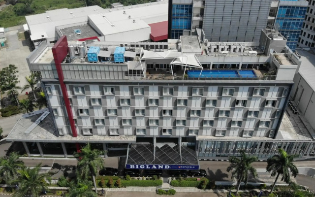 Bigland Hotel & Convention Sentul