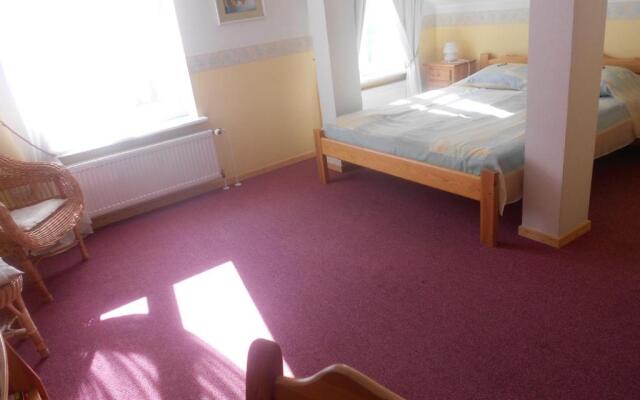 Poska Villa Guesthouse
