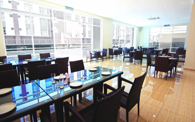 Putatan Platinum Hotel