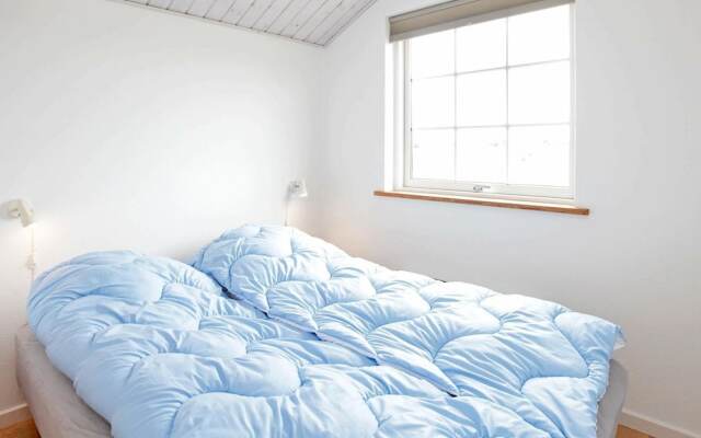 Picturesque Holiday Home in LÃ¸kken near Sea