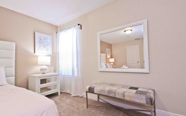 5361 Oakbourne Avenue 6 Bedroom Home