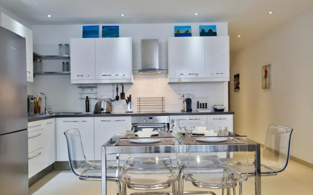 Bright and central 2 bedroom apartment in Sliema