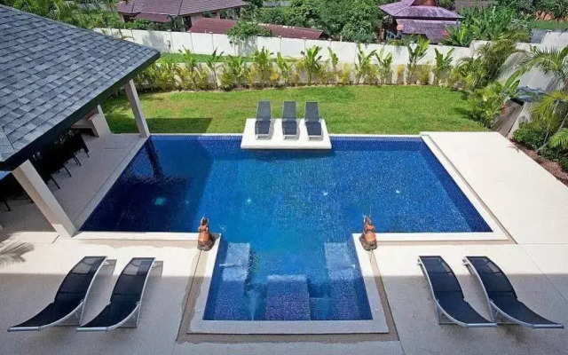Villa Yok Kiao 6 Bed Staffed Property with Your Own Cook
