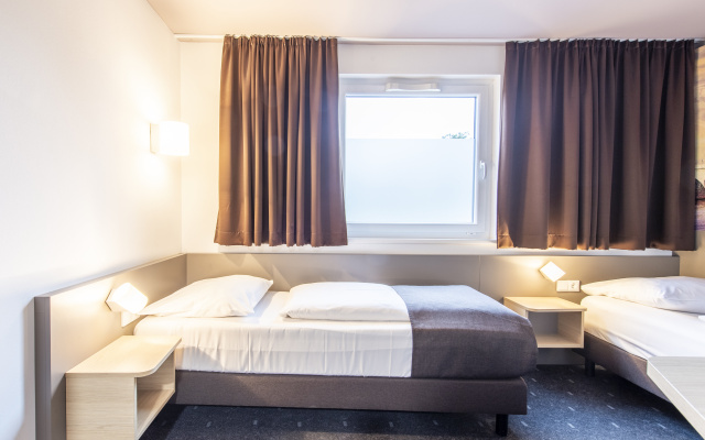 B&B HOTEL Regensburg-City
