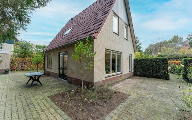 Free Holiday Home With big Garden