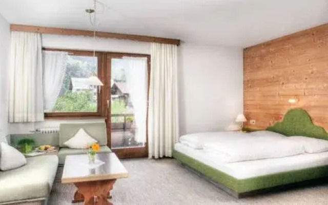 Haus Arnika