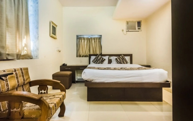 7 Flags International by OYO Rooms