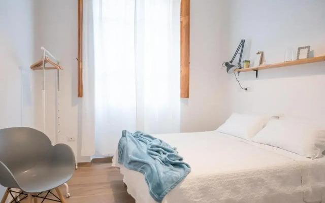 Minimalist Chic a Villanova 3Bdr - 2Bth - WiFi