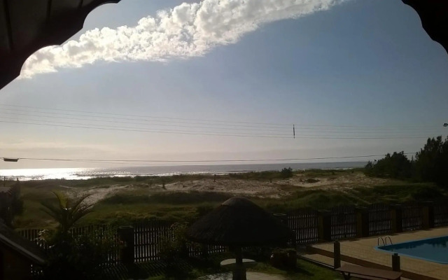 Villa Chá by Charibas