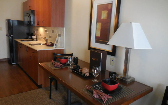 Ledgestone Suites Hotel Vernal