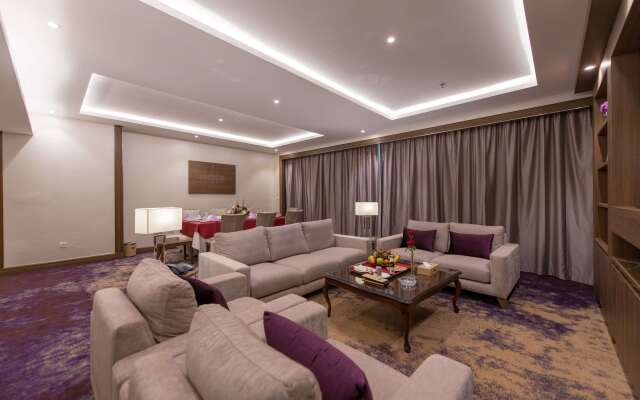 Ramada by Wyndham Continental Jeddah