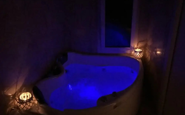 CHICHOUSE Guest House