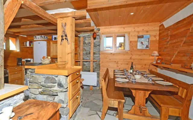 Chalet of Character Just 150 Meters From the ski Lifts
