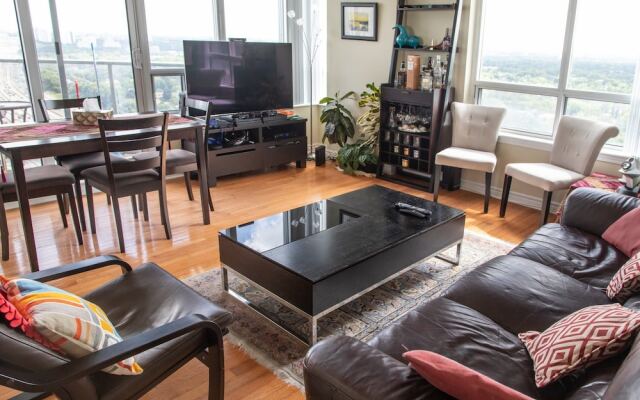 2 Bedroom North York Condo With A Pool And Gym