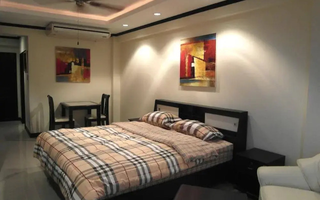 Jomtien Beach Condominium A2 F12 R34